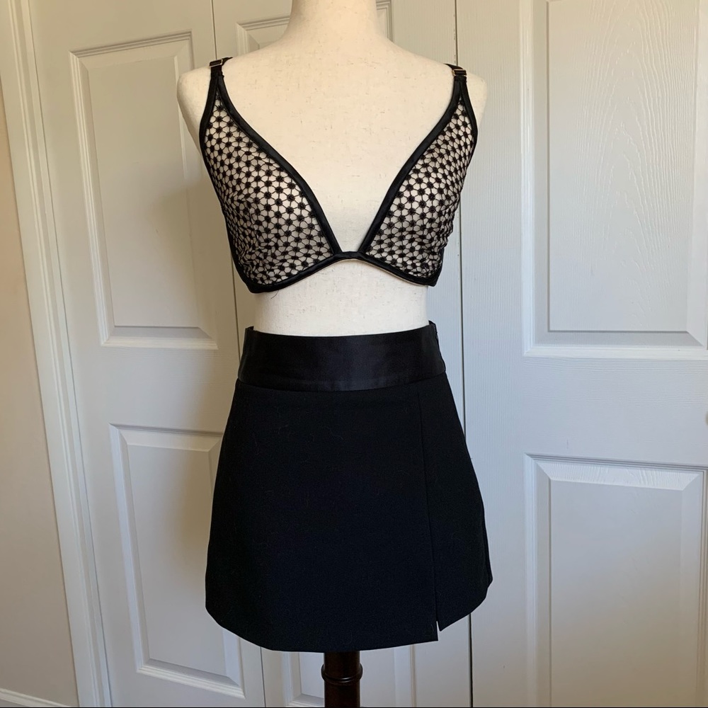 VS Unlined Plunge Bra 34DDD